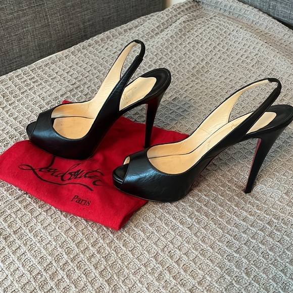 Christian Louboutin Black  Leather  Peep Toe Slingback Sandals 40.5 - Picture 8 of 12